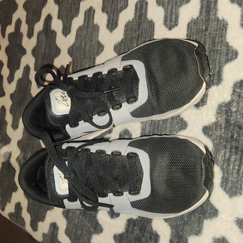 Nike air max zero  size 7.5 used*